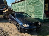 Gebraucht Mercedes CLK240 170 PS (125 kW) 2003 Blau Cabrio