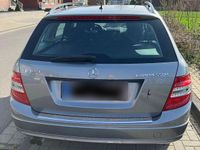 Gebraucht Mercedes C180 156 PS (114 kW) 2009 Silber Kombi