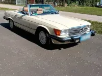 Gebraucht Mercedes 560 231 PS (169 kW) 1985 Beige Cabrio