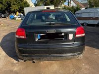 Gebraucht Audi A3 102 PS (75 kW) 2005 Schwarz Kleinwagen