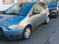 Gebraucht Mitsubishi Colt Inform 95 PS (69 kW) 2009 Blau Kleinwagen