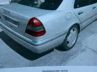 Gebraucht Mercedes C180 Elegance 122 PS (89 kW) 1996 Silber Limousine