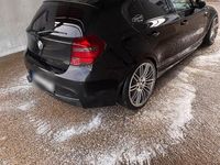 Gebraucht BMW 120 177 PS (130 kW) 2011 Schwarz Kleinwagen