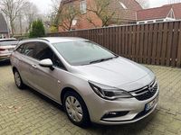 Gebraucht Opel Astra 136 PS (100 kW) 2017 Silber Kombi
