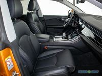 Gebraucht Audi Q8 Ambiente 286 PS (210 kW) 2022 Drachenorange metallic SUV