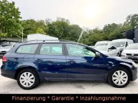 Gebraucht VW Passat 105 PS (77 kW) 2011 Blau Kombi