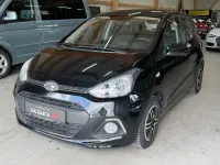 Gebraucht Hyundai i10 Edition 87 PS (63 kW) 2015 Schwarz Kleinwagen