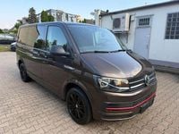 Gebraucht VW Multivan 150 PS (110 kW) 2016 Braun Van