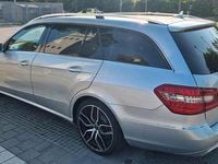 Gebraucht Mercedes E220 Avantgarde 170 PS (125 kW) 2012 Silber Kombi