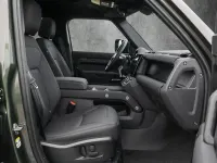 Neu Land Rover Defender SE Dynamic 249 PS (183 kW) 2026 Woolstone green SUV