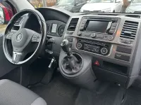 Gebraucht VW Multivan 140 PS (102 kW) 2015 Rot Van / Kleinbus