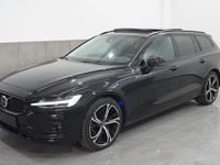 Gebraucht Volvo V60 Ultimate 197 PS (144 kW) 2024 Schwarz Kombi