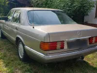 Gebraucht Mercedes 300 180 PS (132 kW) 1989 Silber Limousine