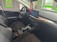 Gebraucht Ford Focus Titanium X 116 PS (85 kW) 2023 Silber Kombi