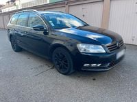 Gebraucht VW Passat 105 PS (77 kW) 2012 Schwarz Kombi
