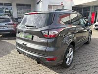 Gebraucht Ford Kuga ST-Line 175 PS (128 kW) 2018 Magneticgrau (metallic) SUV