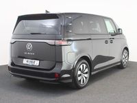 Gebraucht VW ID. Buzz Pro 150 kW (204 PS) 2023 Deep black perleffekt Van / Kleinbus