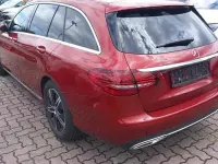Gebraucht Mercedes C300 Avantgarde 258 PS (189 kW) 2020 Hyazinth rot metallic hyazinth rot metallic Limousine
