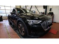 Gebraucht Audi e-tron Ambiente 230 kW (313 PS) 2021 Brillantschwarz SUV
