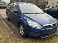 Second-hand Ford Focus 120 CP (88 kW) 2009 Albastru Hatchback