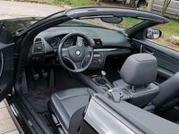 Gebraucht BMW 118 Cabriolet Comfort Edition 143 PS (105 kW) 2011 Schwarz Cabrio