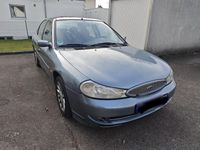 Gebraucht Ford Mondeo 170 PS (125 kW) 2000 Blau Limousine