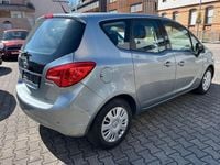 Gebraucht Opel Meriva Edition 95 PS (69 kW) 2013 Silber Van / Kleinbus