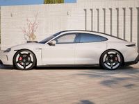 Neu Porsche Taycan GTS 514 kW (700 PS) 2025 Weiß Limousine