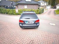 Gebraucht Mercedes E200 Avantgarde 136 PS (100 kW) 2014 Grau Kombi