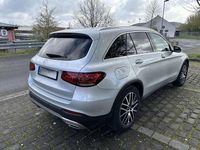 Gebraucht Mercedes GLC220 194 PS (142 kW) 2019 Silber SUV