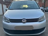 Gebraucht VW Touran 140 PS (102 kW) 2011 Grau Van / Kleinbus