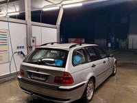 Second-hand BMW 320 150 CP (110 kW) 2003 Argintiu Break