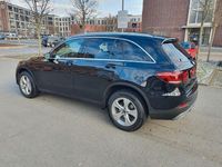 Gebraucht Mercedes GLC300 194 PS (142 kW) 2020 Schwarz SUV