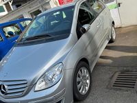 Gebraucht Mercedes B200 136 PS (100 kW) 2006 Van / Kleinbus
