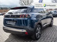 Gebraucht Peugeot 3008 Allure 131 PS (96 kW) 2023 Blau SUV