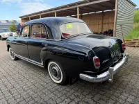 Gebraucht Mercedes 220 185 PS (136 kW) 1958 Schwarz Limousine