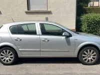 Gebraucht Opel Astra 116 PS (85 kW) 2007 Grau Limousine