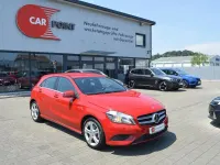 Gebraucht Mercedes A180 109 PS (80 kW) 2014 Rot Limousine