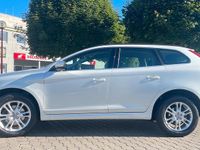 Gebraucht Volvo XC60 Ocean Race 181 PS (133 kW) 2015 Weiß SUV
