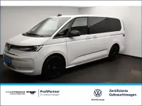Gebraucht VW T7 Life 150 PS (110 kW) 2024 Candyweiß Van