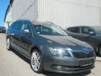 Gebraucht Skoda Superb Elegance 170 PS (125 kW) 2015 Grau Kombi