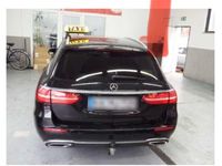 Gebraucht Mercedes E200 160 PS (117 kW) 2020 Schwarz Kombi