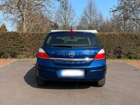 Gebraucht Opel Astra 105 PS (77 kW) 2006 Blau Limousine