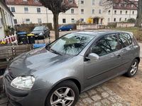 Gebraucht VW Golf V 75 PS (55 kW) 2005 Grau Kleinwagen