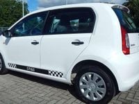 Gebraucht Skoda Citigo Active 68 PS (50 kW) 2014 Candyweiss Kleinwagen