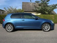 Second-hand VW Golf VII Highline 150 CP (110 kW) 2015 Albastru Berlinǎ