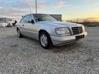 Gebraucht Mercedes 220 150 PS (110 kW) 1992 Grau Coupé