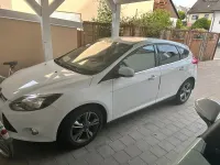 Gebraucht Ford Focus 125 PS (91 kW) 2012 Weiß Limousine
