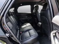 Gebraucht Jaguar E-Pace R-Dynamic 150 PS (110 kW) 2019 Santorini black (schwarz) SUV