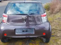 Gebraucht Toyota iQ 68 PS (50 kW) 2009 Violet Kleinwagen